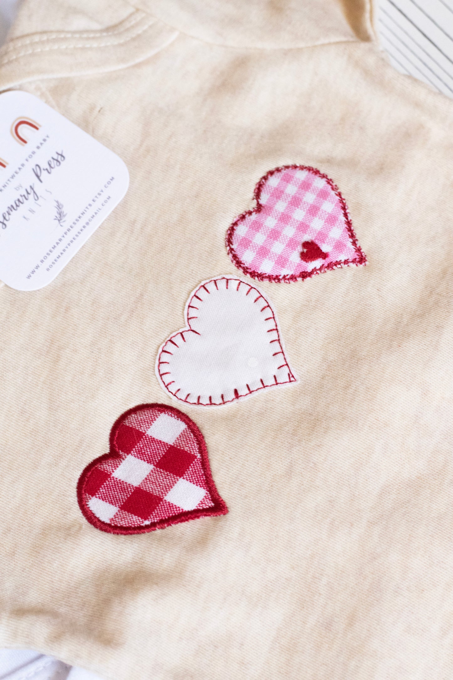 Valentines Baby Outfit Baby Girl One-Piece Bodysuit & Knit Hat Size 0-3 Months