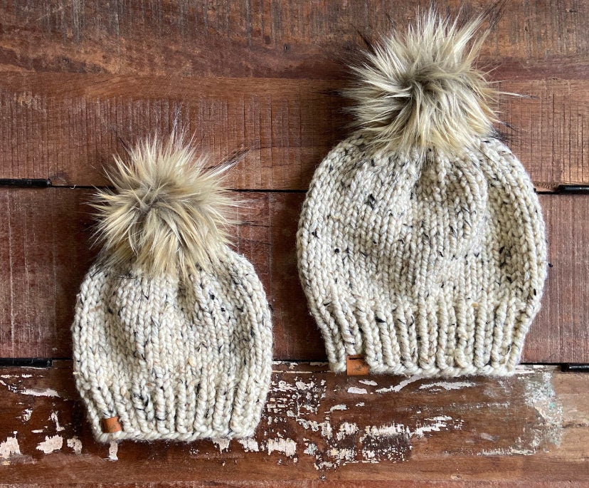 Women's Chunky Knit Hat with Pom Pom | Women's Classic Beanie